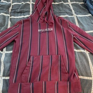 COMFORTABLE Lightweight Hollister Hoodie!!